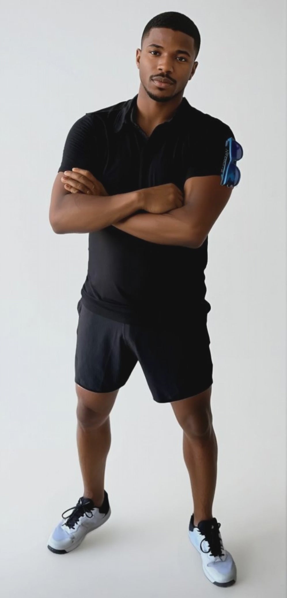 Triton Hybrid Short - Orca Black