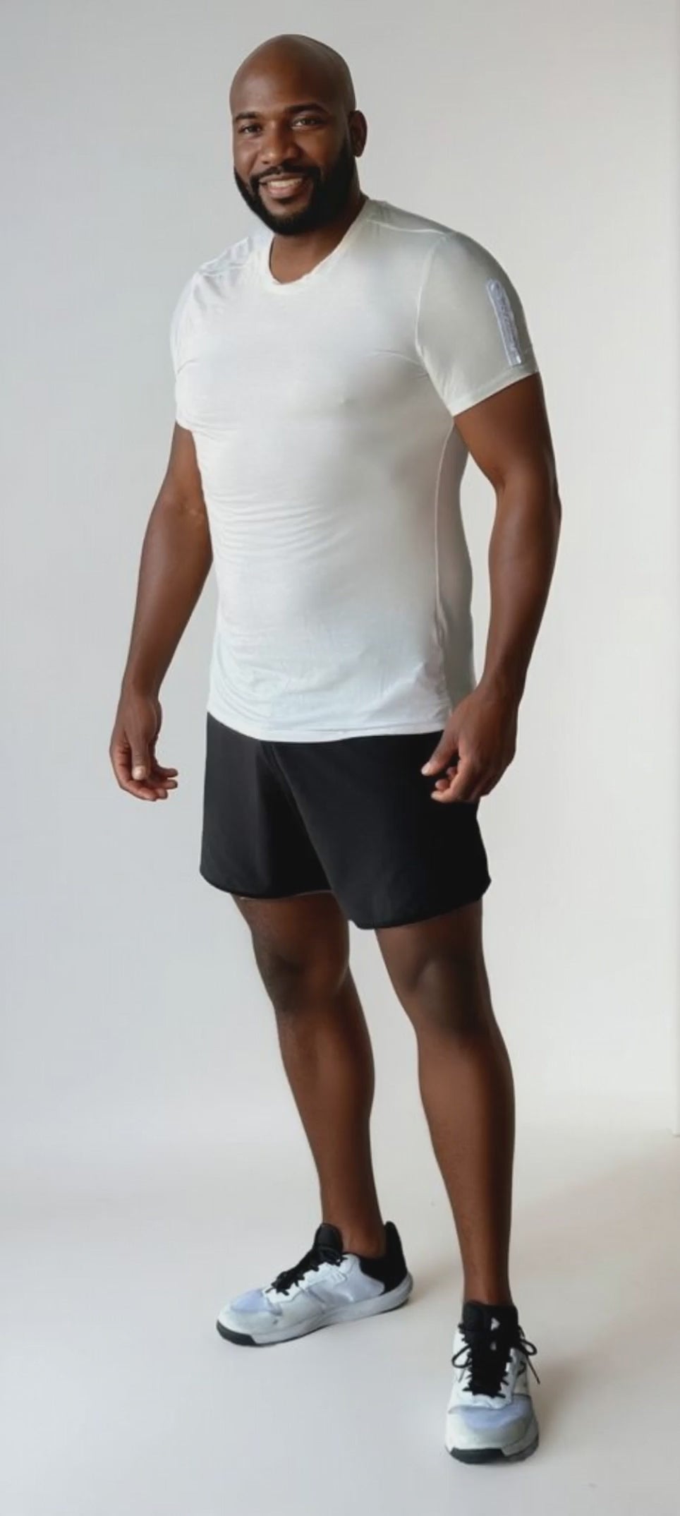 Triton Performance Tee -  Beluga White